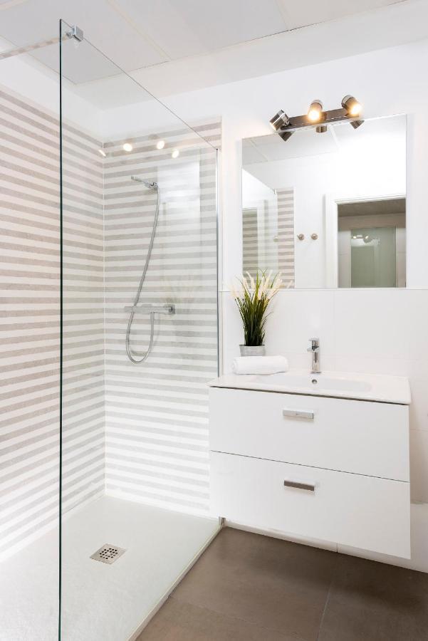 Deluxe Astoria Triana II Acogedor Y Tranquilo Apartment Sevilla Bagian luar foto