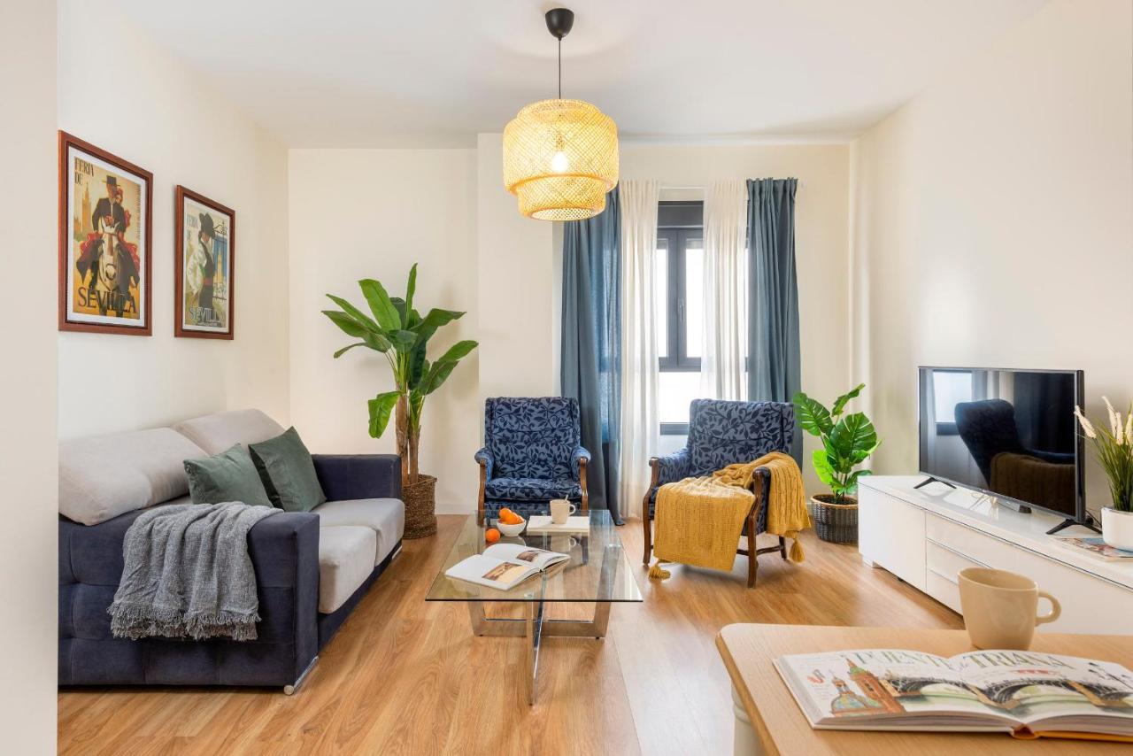 Deluxe Astoria Triana II Acogedor Y Tranquilo Apartment Sevilla Bagian luar foto